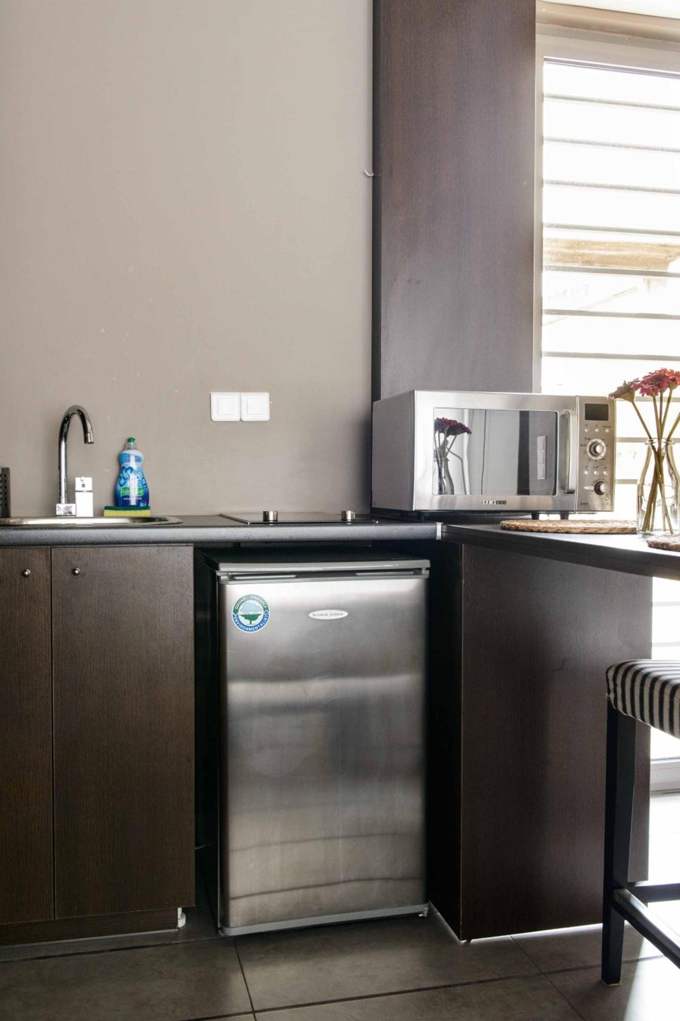 Apartament Bright Loft With Terrance - Next To Metro Kerameikos Ateny Zewnętrze zdjęcie
